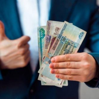 В Росстате поведали насколько увеличились зарплаты самых высокооплачиваемых специалистов